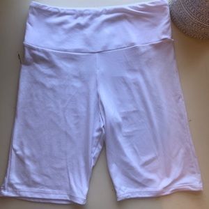 One Step Up// Super soft biker shorts